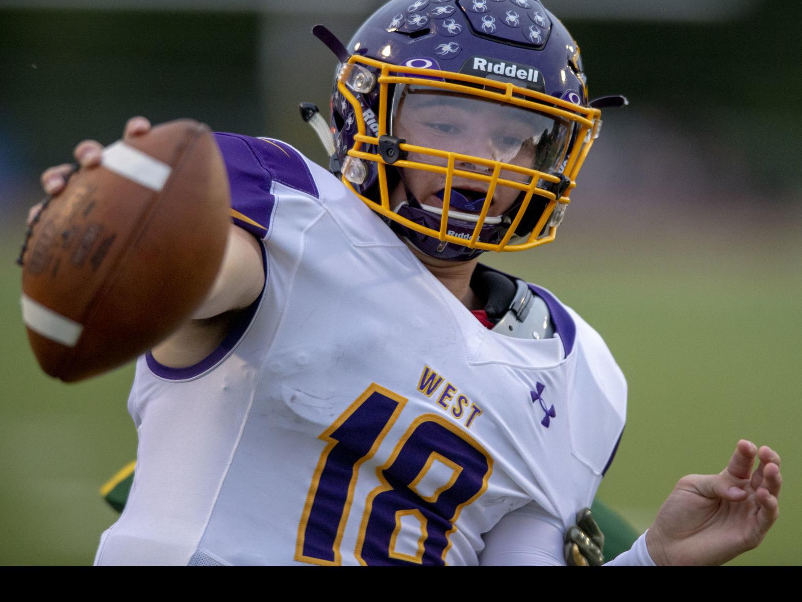 Improving Qb Glantz Leads Bellevue West Shutout Of Lincoln Pius X