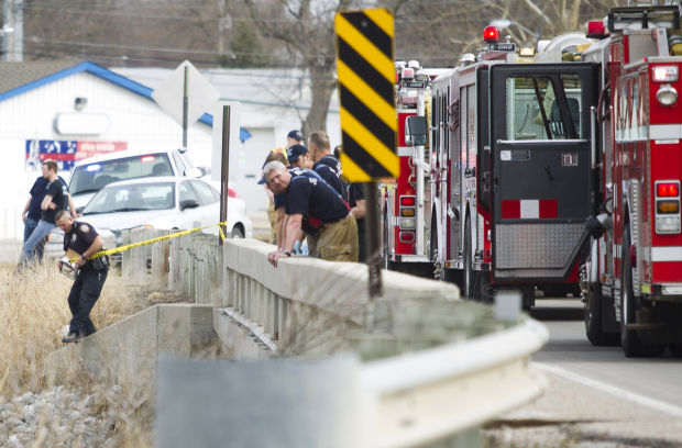 Motorcyclist, 24, killed in west Lincoln crash Crime and