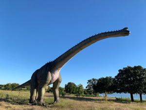 Robotic dinosaurs up to 35 feet tall will be on display next year at attraction near Ashland