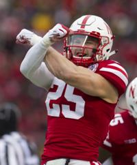 Huskers vs. Hawkeyes, 2015: Iowa 28, Nebraska 20