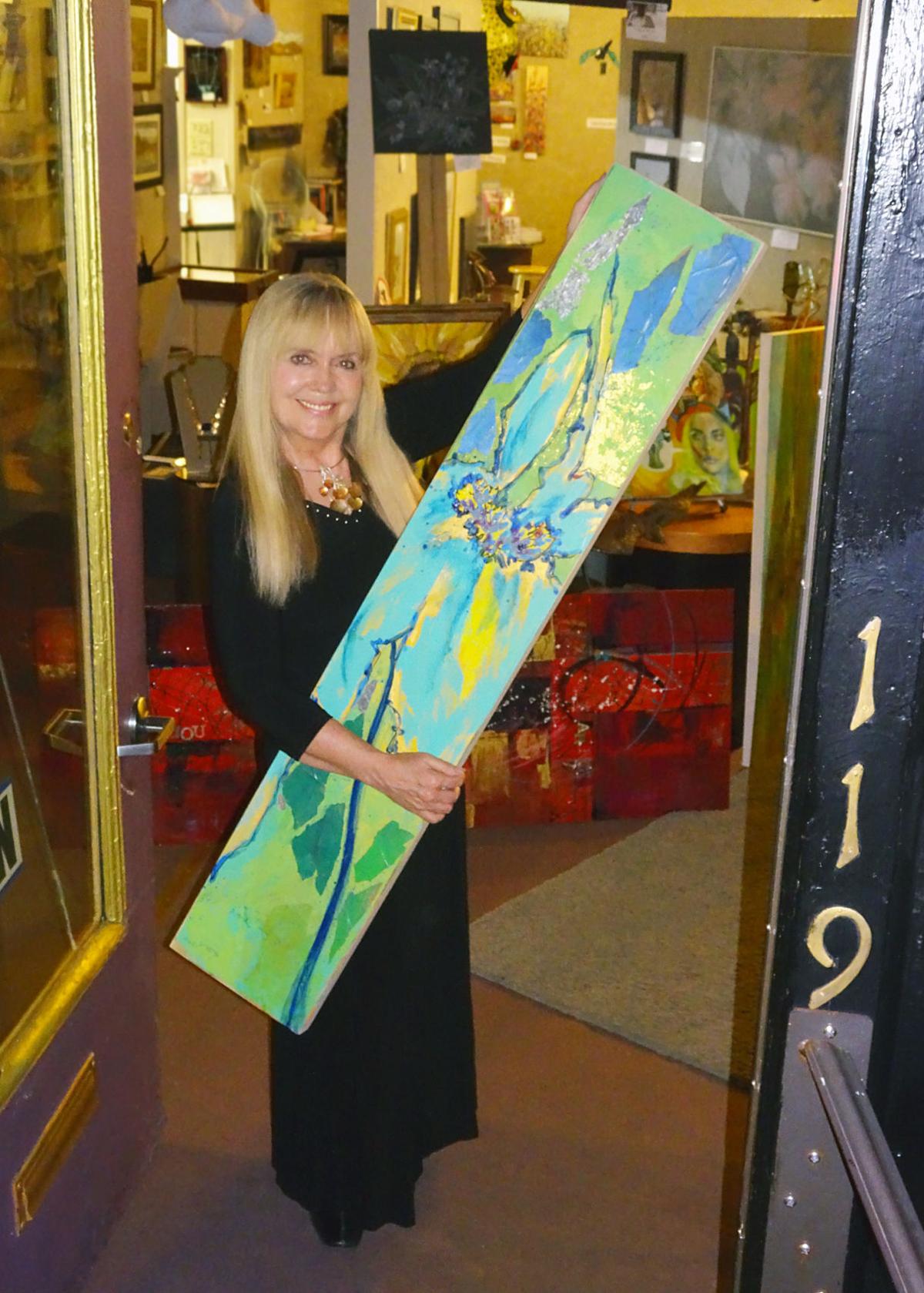 From gallery to Sunken Gardens, Noyes shares art with Lincoln L