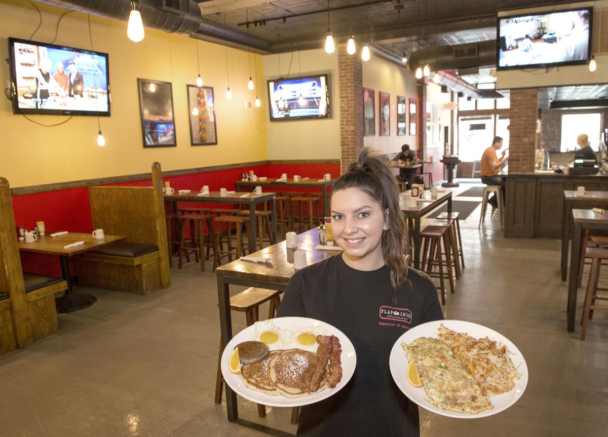 Flapjacks provides downtown Lincoln with true diner Dining