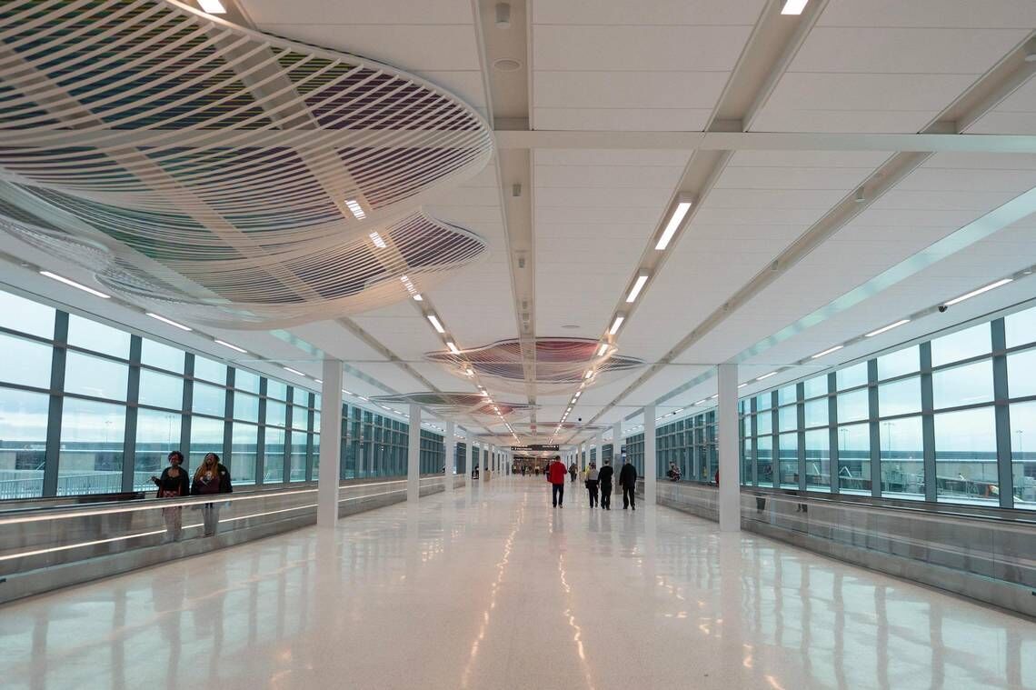 KCI welcomes the first flyers into a new airport terminal showing