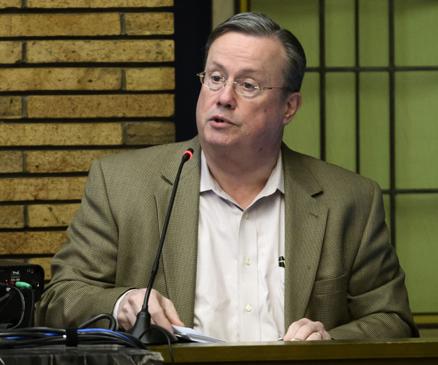 Lincoln schools' chief Gausman to get legal fees reimbursed - Vimarsana News
