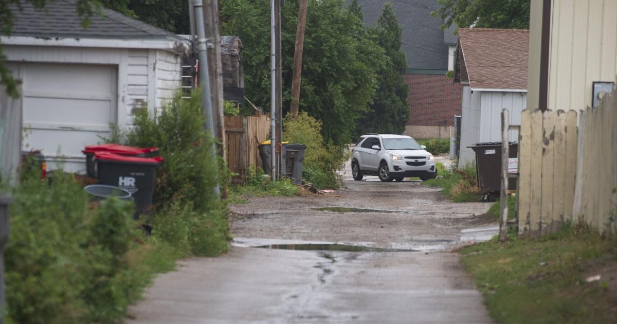 Lincoln man gets up to 50 years in prison in stabbing death - Lincoln Journal Star