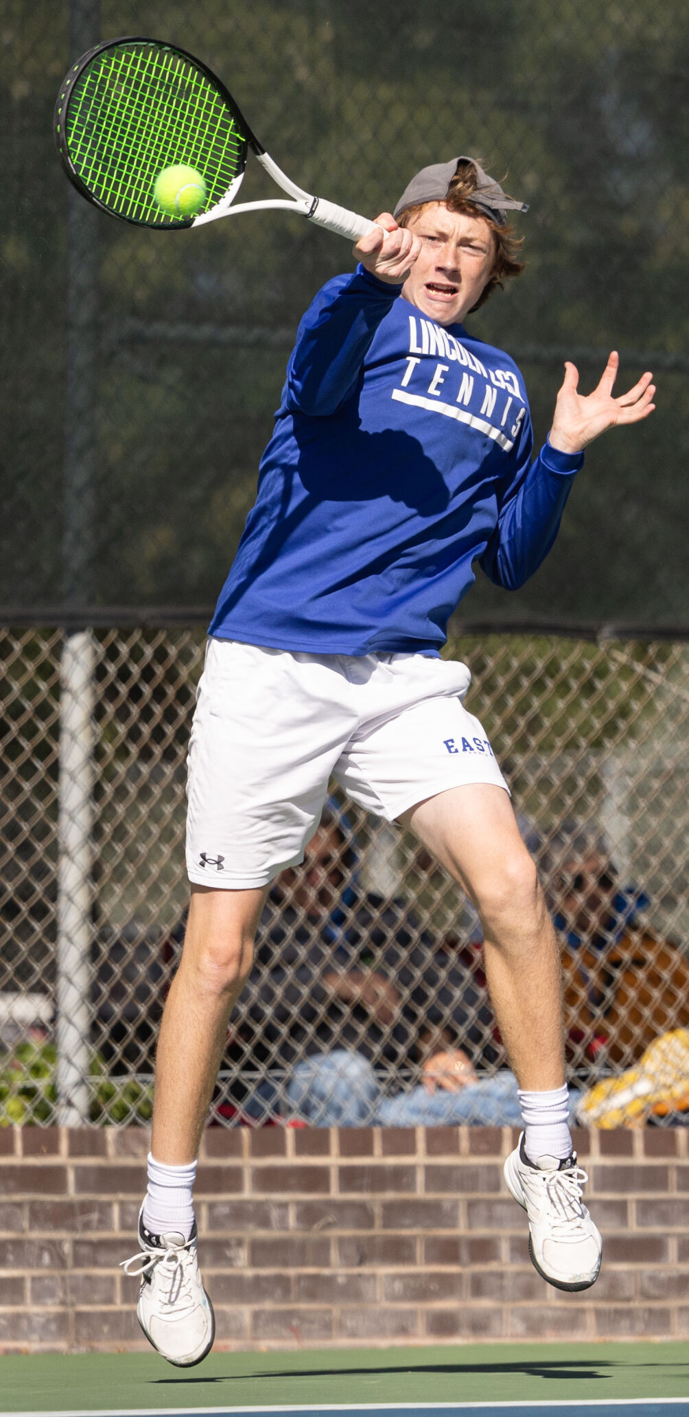 Lincoln dominates on way to tennis state title