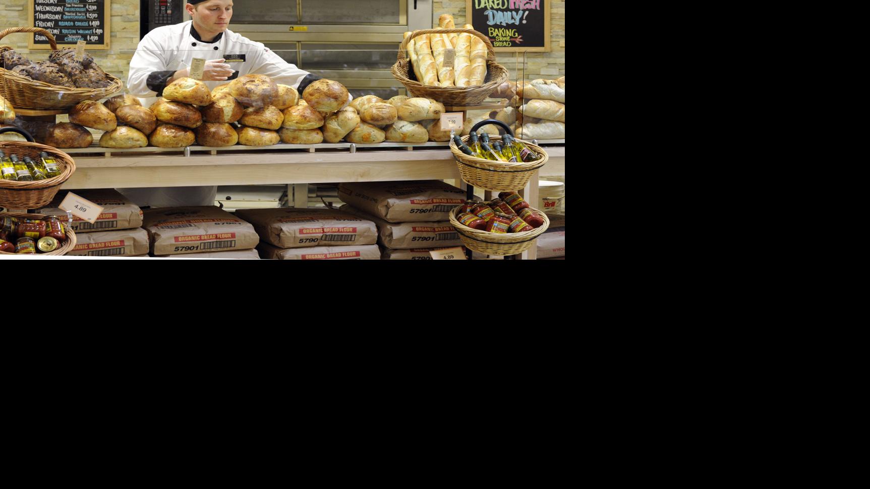 Hy Vee Bakery Local Journalstar Com Everybody loves going to hy vee because they have full service supermarkets complete with bakeries, delis, take out counters, liquor stores with wines and spirits, and pharmacies. hy vee bakery local journalstar com