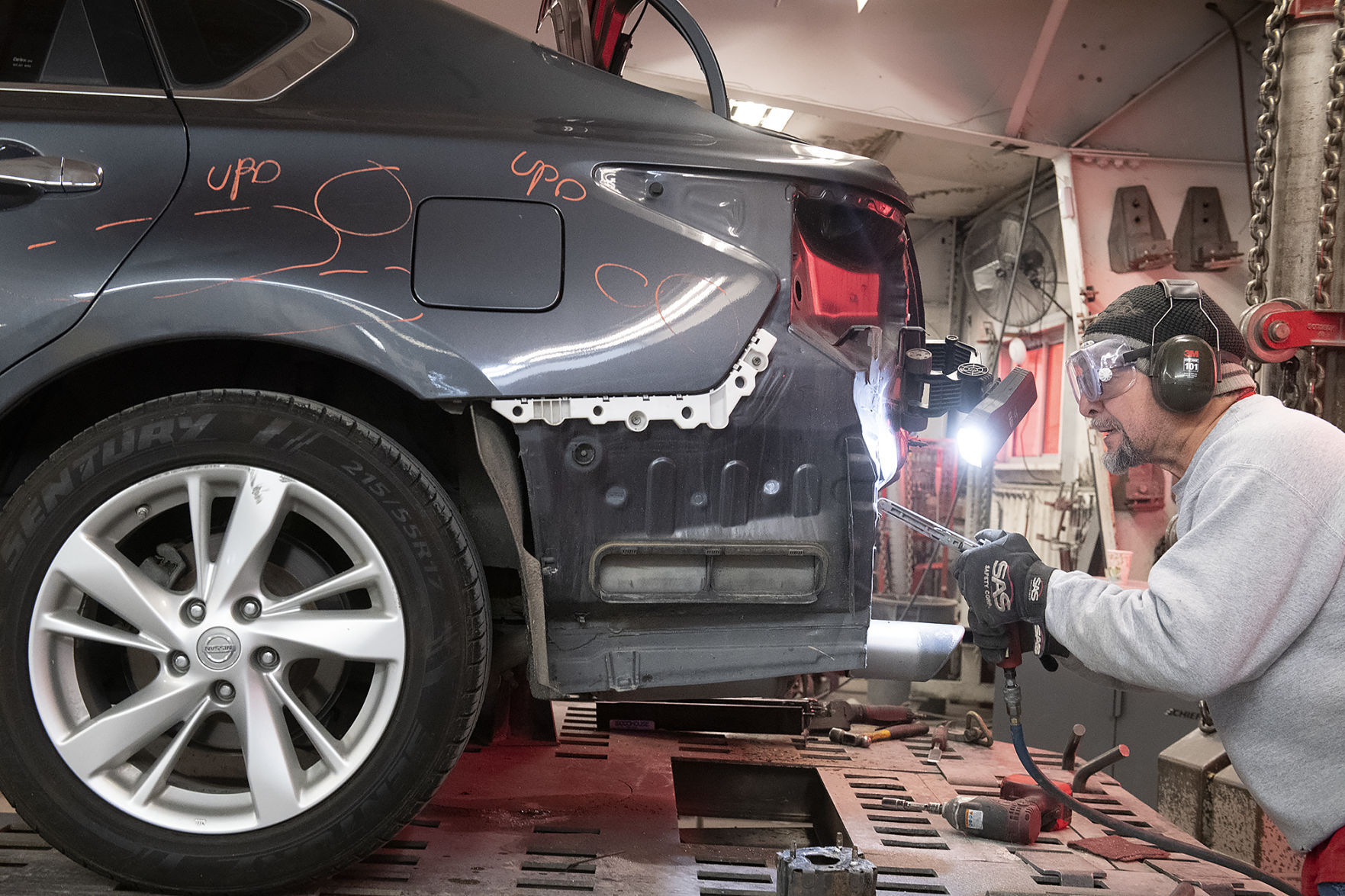 Wayne's Body Shop