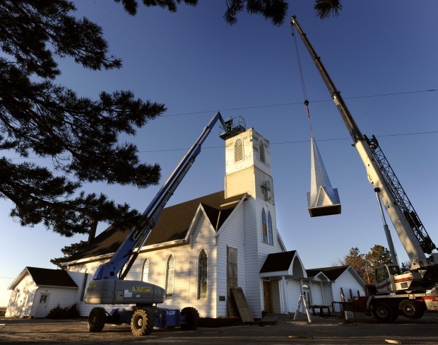 After a long absence, Tobias church gets a new steeple