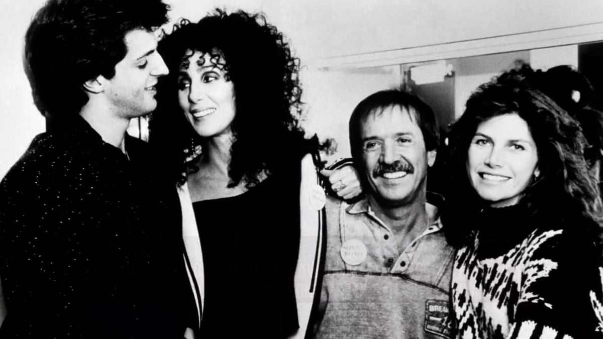 Cher Sues Sonny Bono S Widow Over Royalties