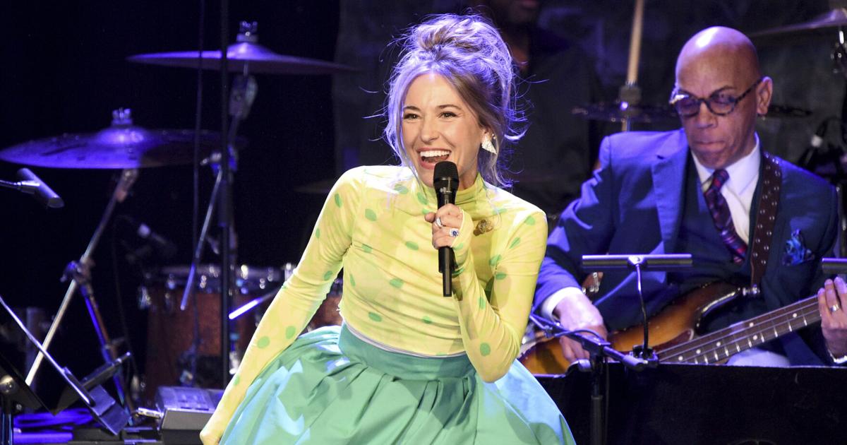 Grammy-winning Christian pop singer Lauren Daigle to play arena ... - Lincoln Journal Star