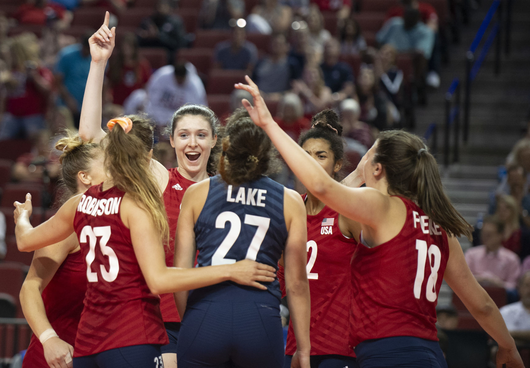 Robinson leads Americans in surprising sweep of China in VNL