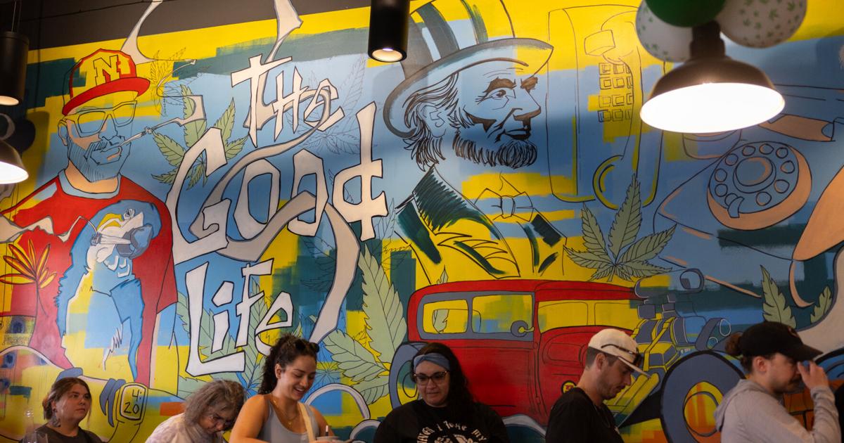 Cheba Hut Grand Opening, 7.30