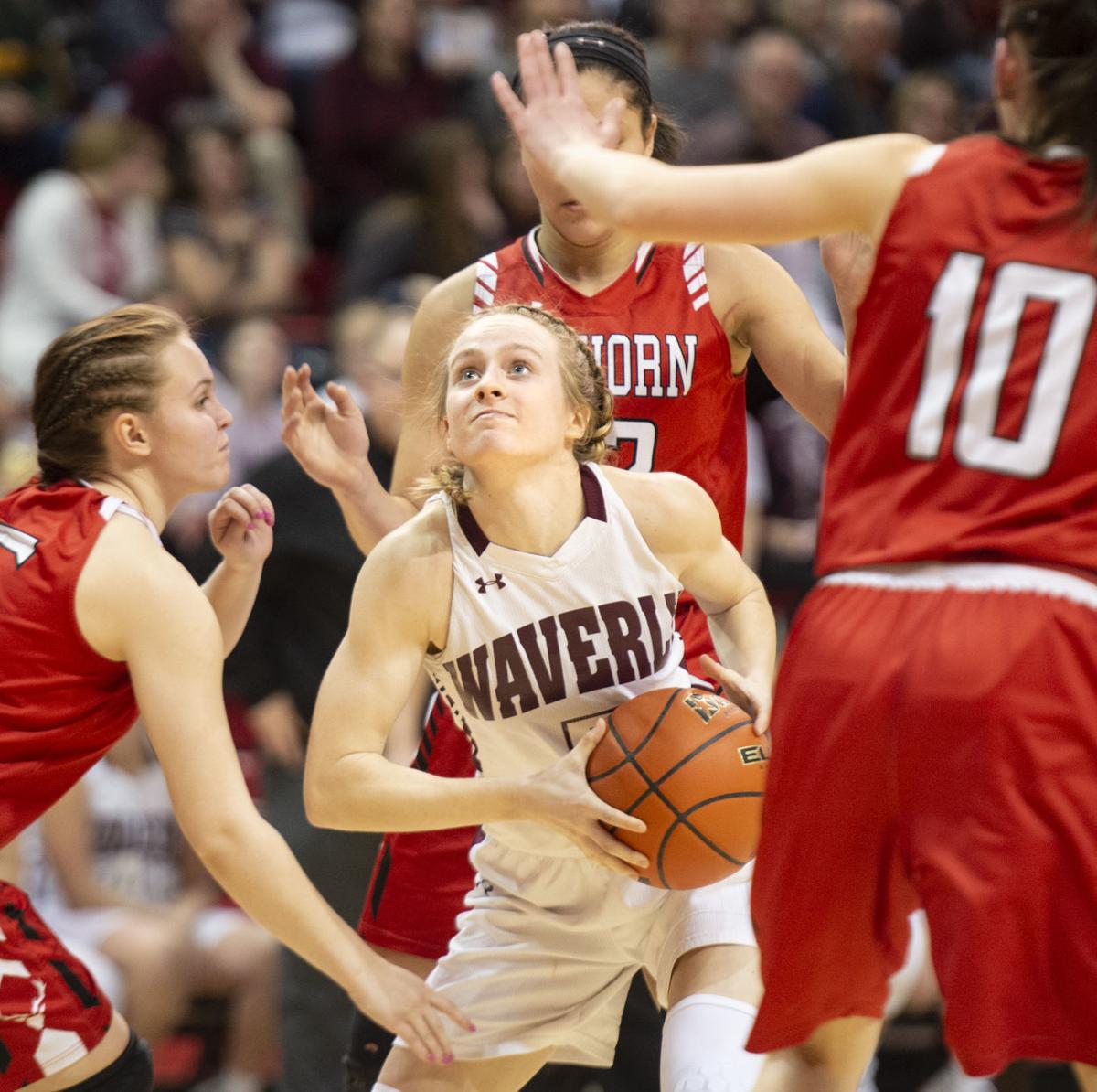 Class B Waverly Knocks Off Defending Champ Elkhorn In State