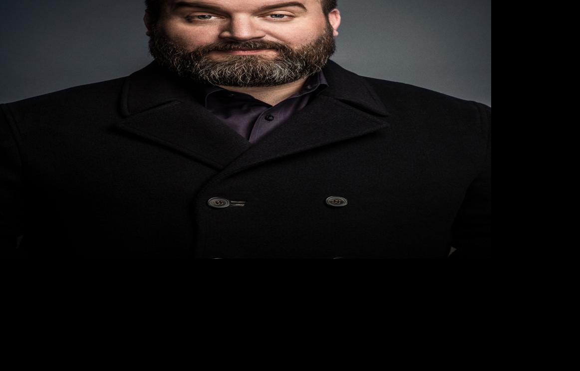 Comedian Tom Segura moves from clubs to theaters Theater