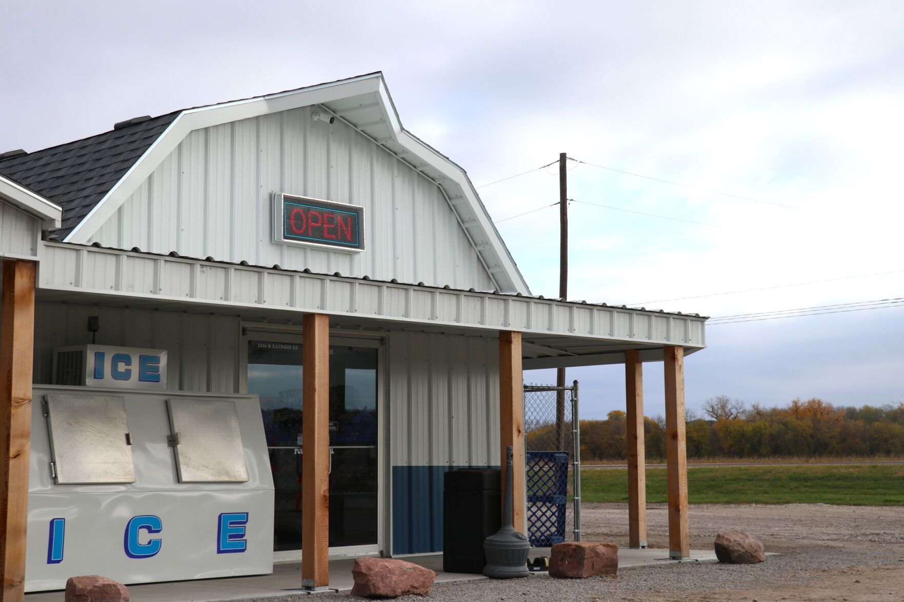 Blue Cat Corner Store opens in renovated building near Raymond