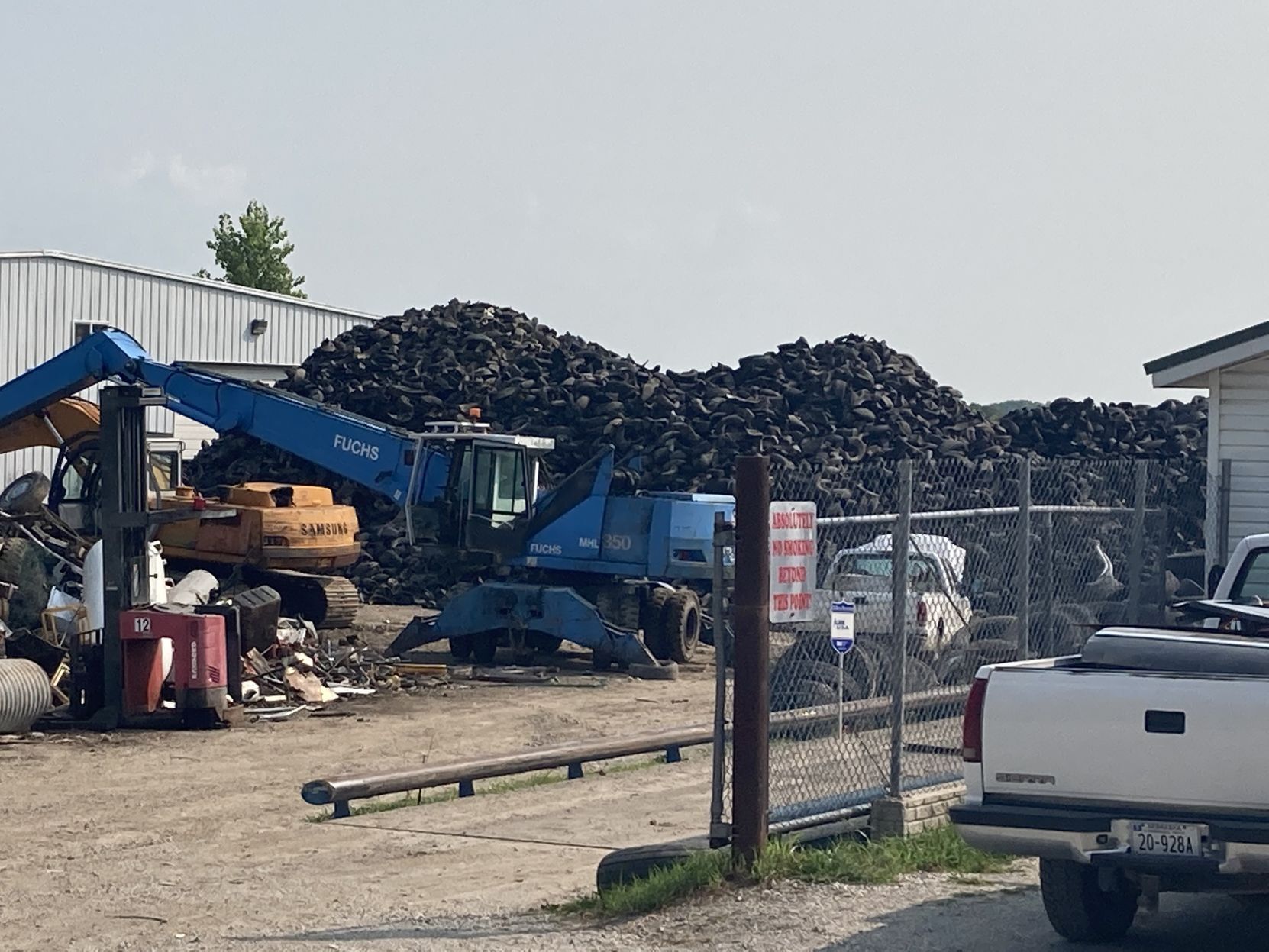 Alvo scrap yard shrinks mountain of tires but still not in compliance