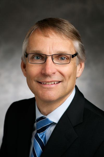 Dr. Daniel DeBehnke
