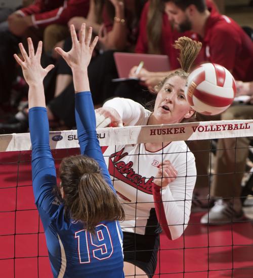 Volleyball: Albrecht leads Huskers to season-opening sweep | Volleyball ...