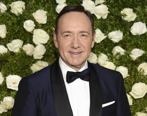Reactions to Kevin Spacey's apology for alleged assault, coming out as gay