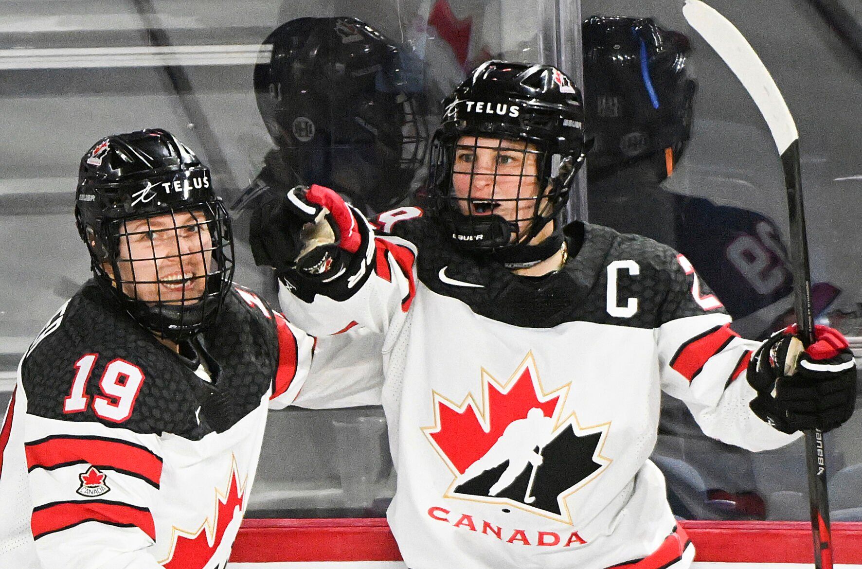 Catching Canada is the challenge at womens hockey worlds image