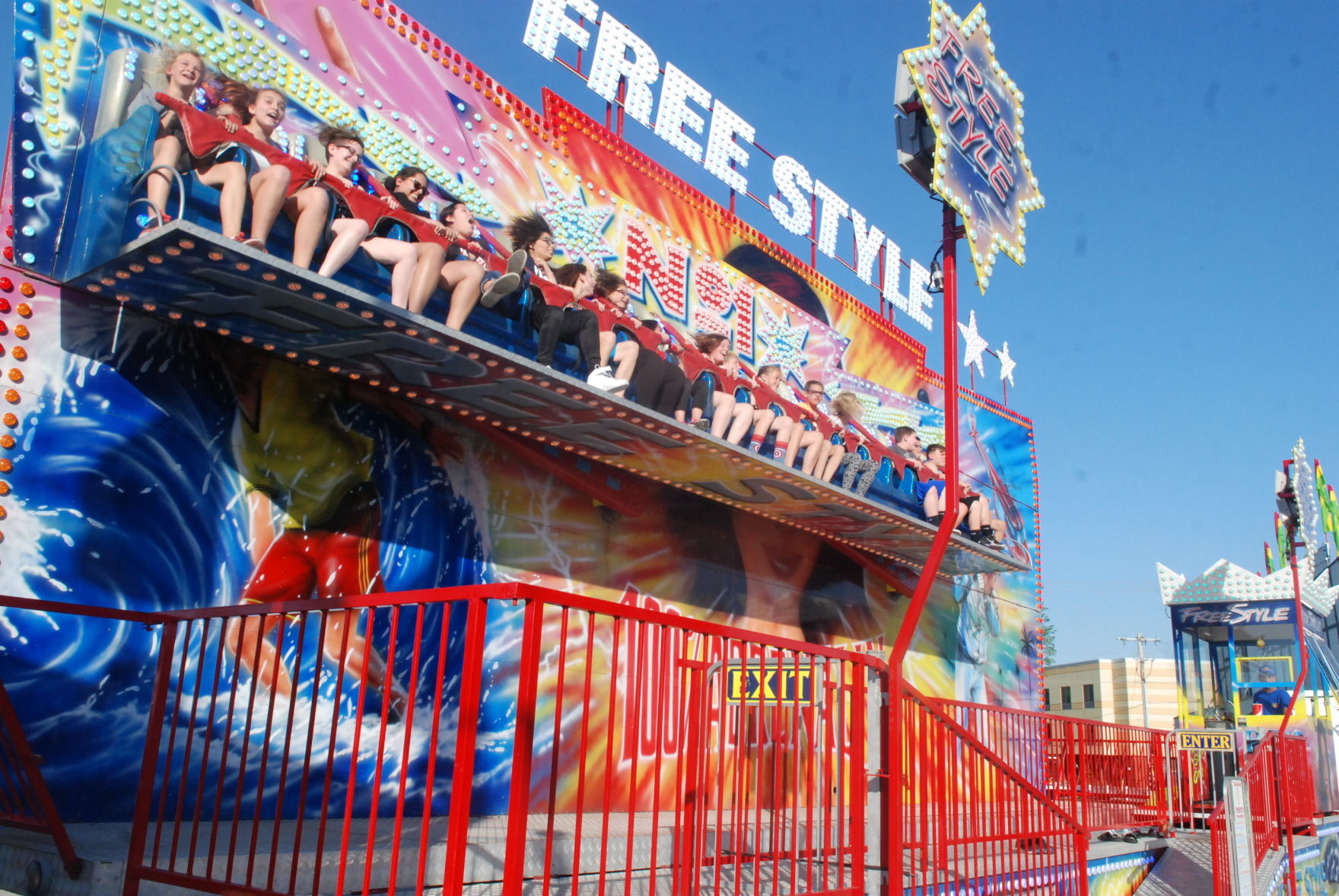 Midway through silenced season, Nebraska carnival company frying