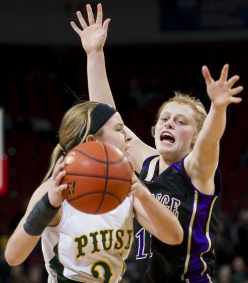 State Girls Basketball Notes Players Fight Through Injuries