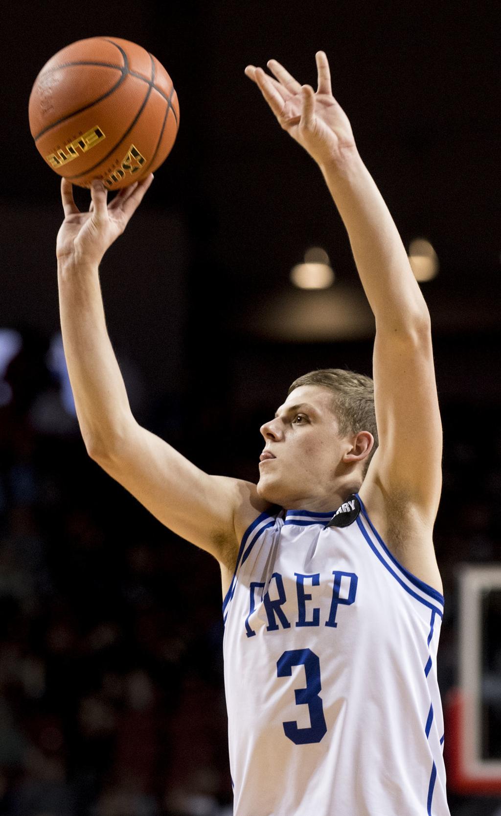 Luedtke Takes Uno Men S Basketball Walk On Spot Boys Basketball