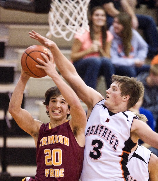 Omaha Roncalli vs. Beatrice boys hoops 12.17.2011 2