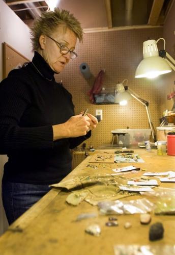 Lynn Bowes