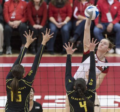 NCAA volleyball: Huskers sweep Oregon to advance to regional semifinal