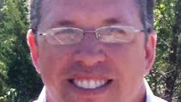 Fischer Faces Republican Challenge From The Right Federal Government Journalstar Com