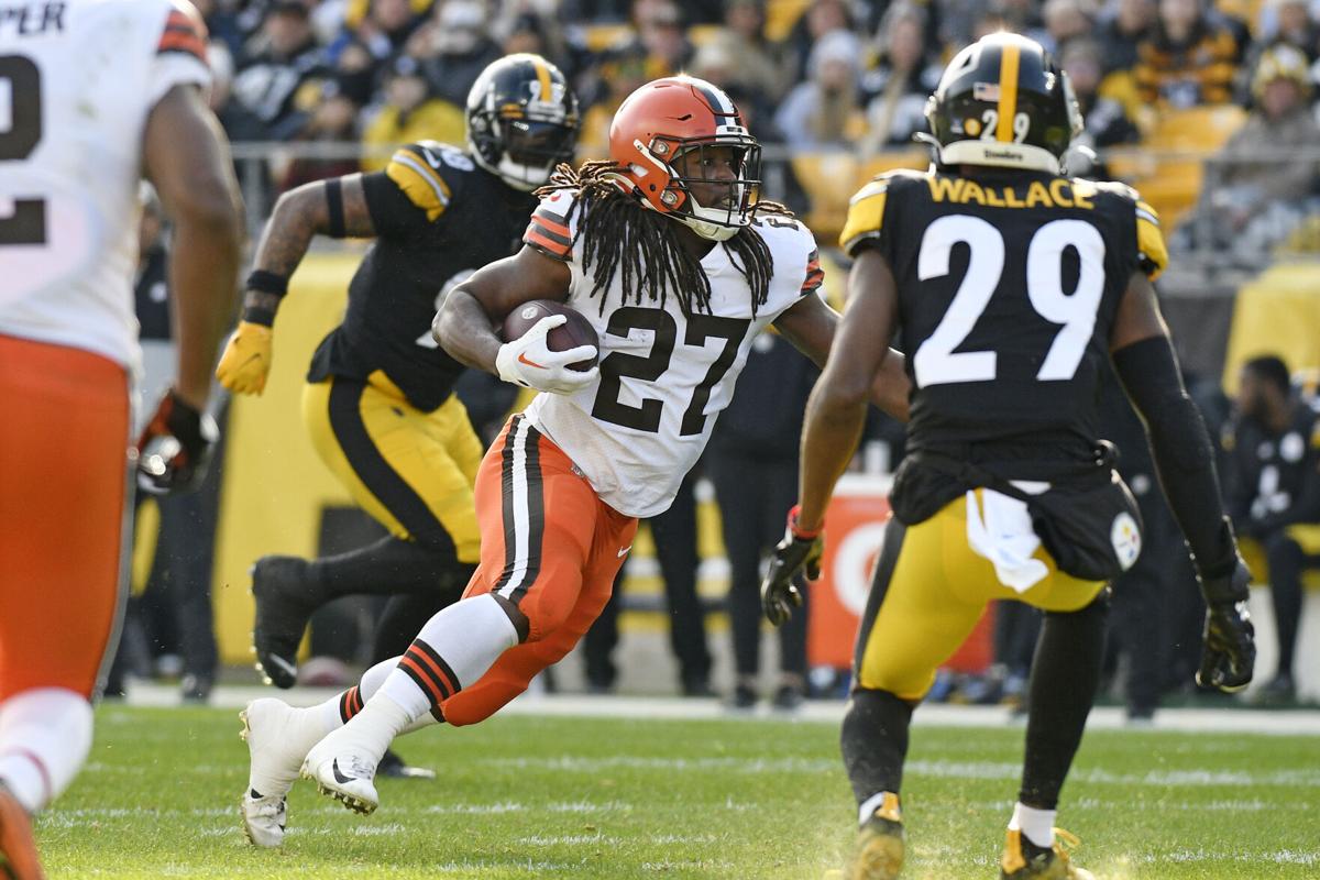 NFL Notes: Browns re-sign running back Kareem Hunt after star Nick Chubb  lost for season with left knee injury