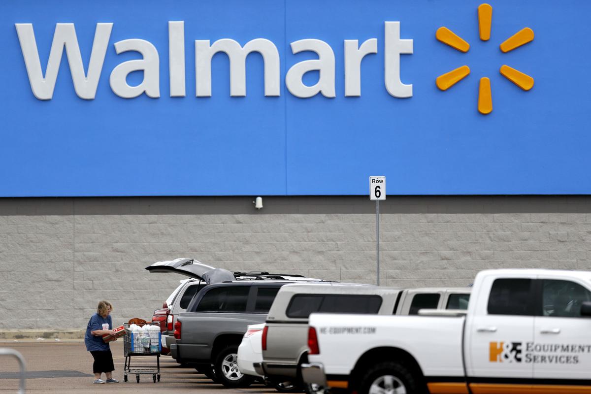 Lincoln Walmart closing temporarily for cleaning