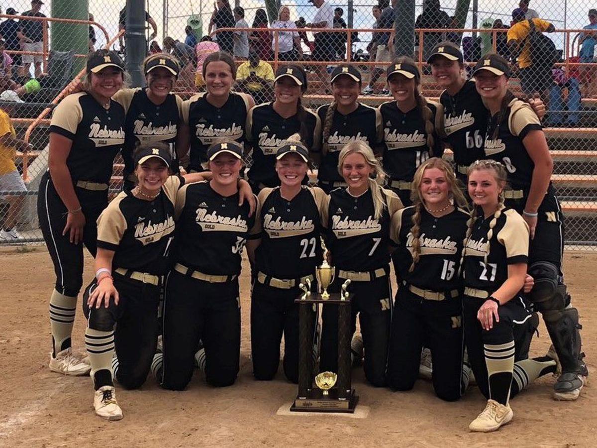 Nebraska Gold S Star Studded Team Having A Blast Showing It Can Hang And Beat The Nation S Best High School Softball Journalstar Com Nebraska Softball State Tournament 2022