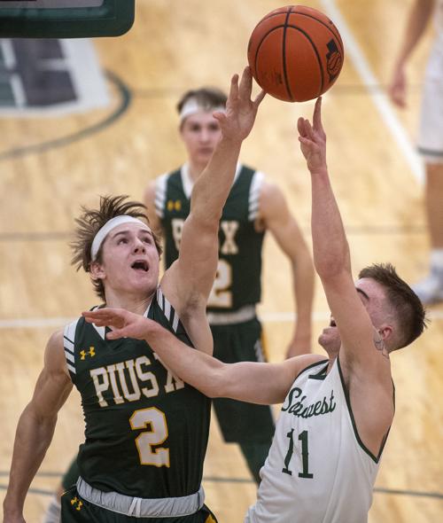 Lincoln Pius X S Scrappy Play Keys Bolts Past Southwest Boys