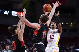 Boys state hoops: Omaha Roncalli takes full control in second half against Beatrice