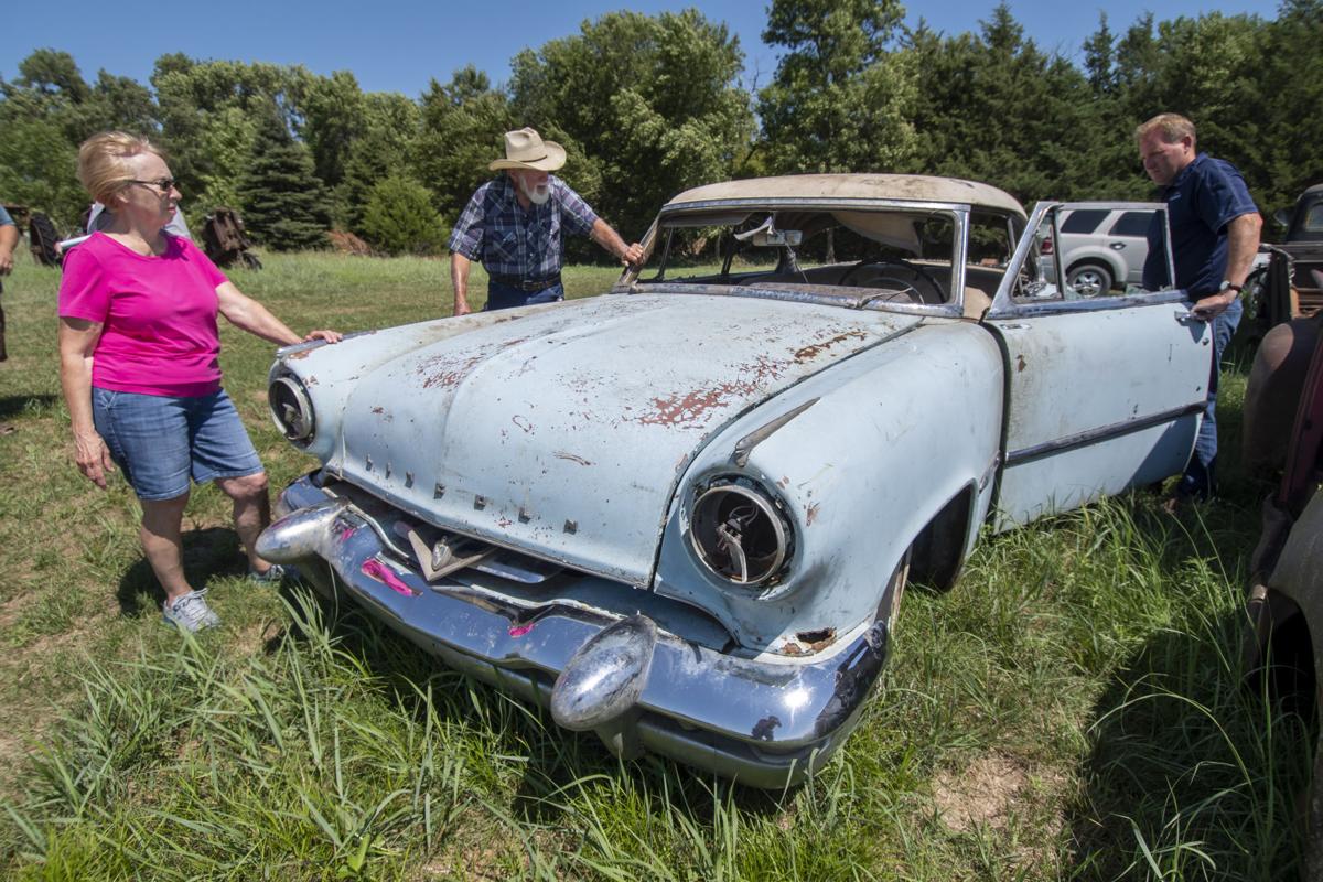 Nebraska Man Puts Giant Vehicle Collection Up For Auction Nebraska News Journalstar Com