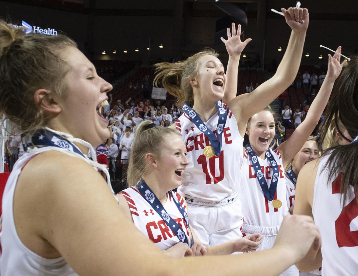 Class B Girls Maly And Crete Tie Bow On Title Season With