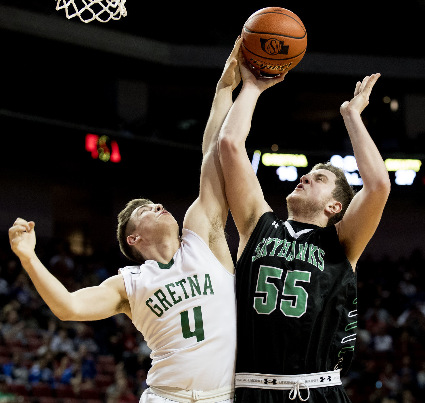 Photos: Top-ranked Omaha Skutt Pushes Past Gretna Into Class B Final ...