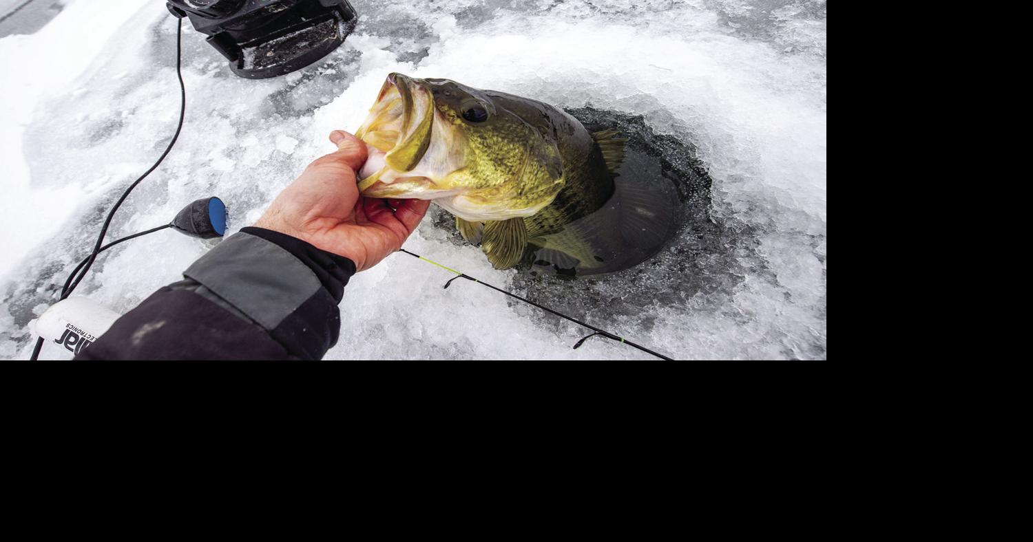 Ice Fishing in WARM Weather Do Not Attempt!!! 