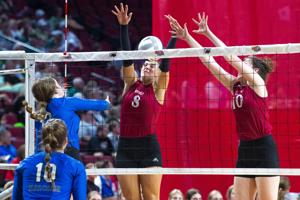 Class C-1 volleyball: 'Timely' block helps Gothenburg get past Malcolm in opener