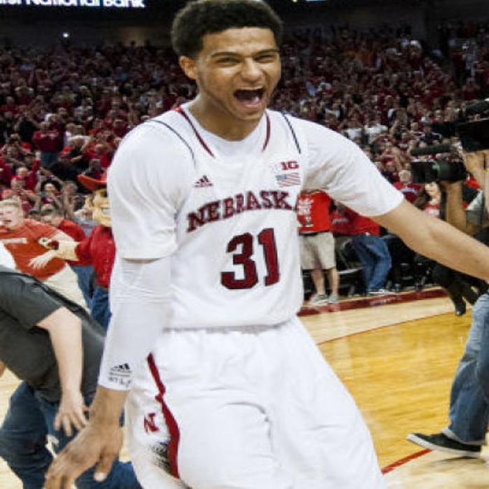 Record Crowd Savors Nebraska Upset Of Badgers Potential Ncaa Bid