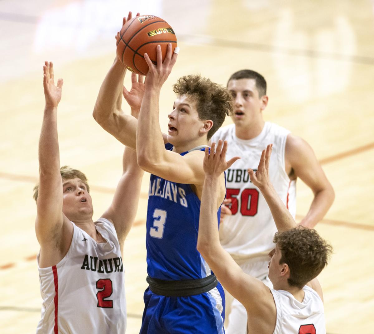 Class C 1 Boys Despite Jacobsen S 32 Points Auburn Fends Off