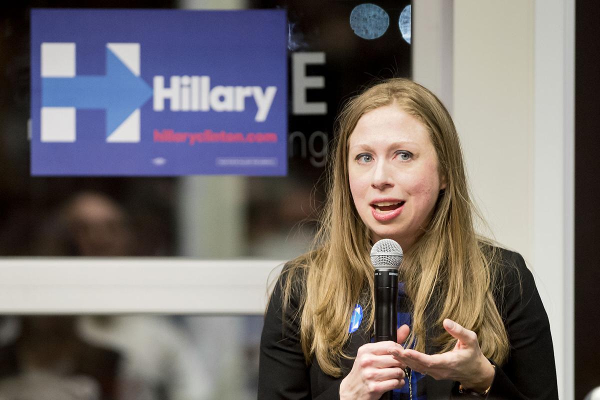 Chelsea Clinton Mom Could Shatter Highest Glass Ceiling