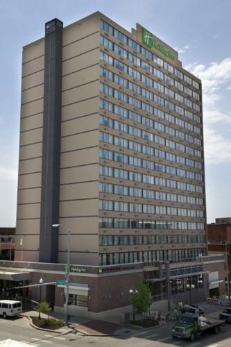 Holiday Inn