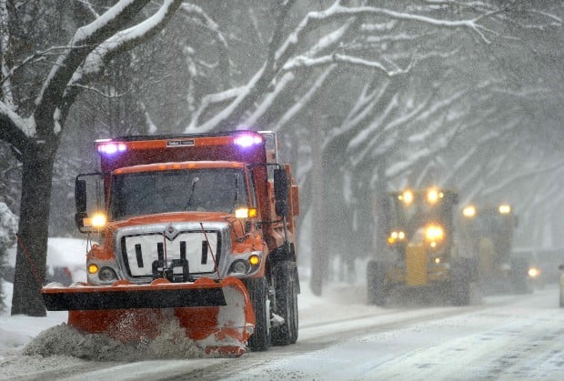 Winter weather Logo