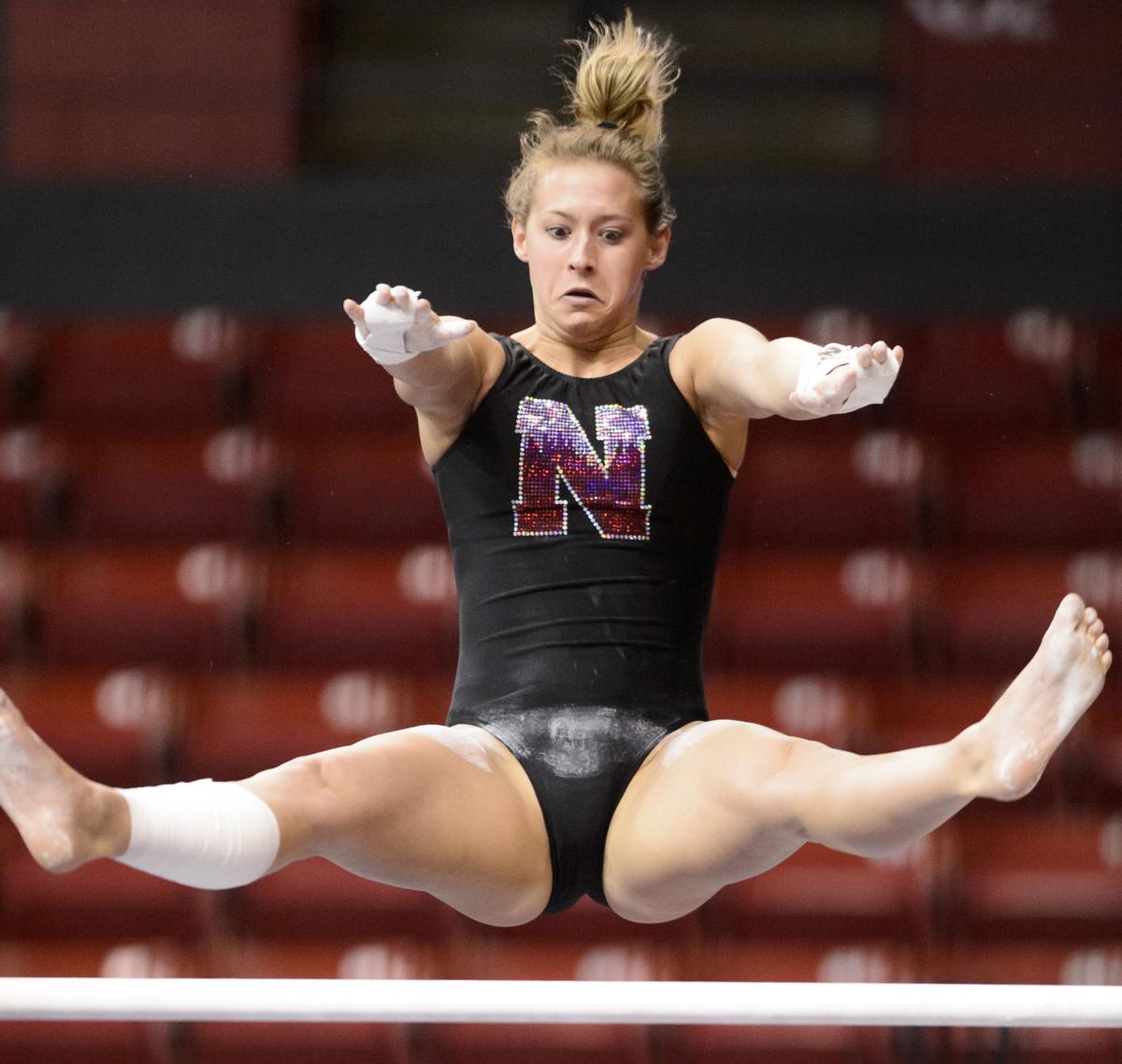 Photos Gymnasts Ready For The Ncaa Lincoln Regional Husker Galleries