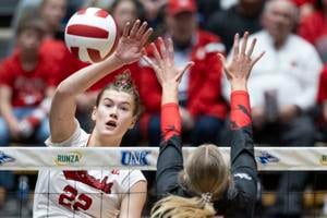 Lindsay Krause looks healthy — and impressive — as Huskers dominate in spring match
