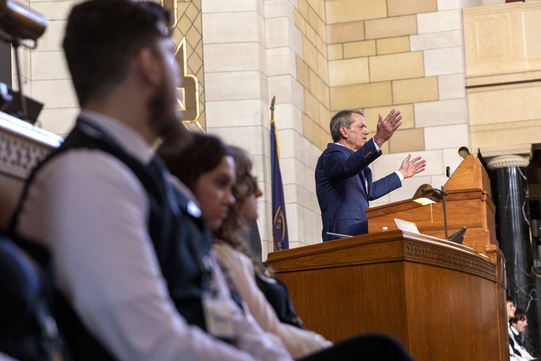 Lincoln weather: Windy and chance of snow on Sunday
